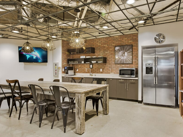 1050 Lakes Dr in West Covina