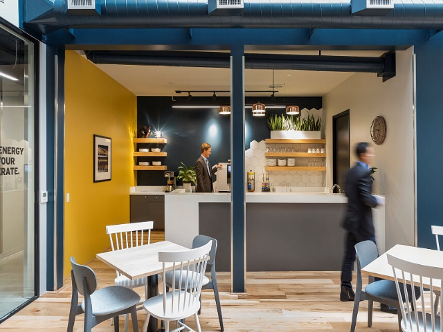 730 Arizona Ave in Santa Monica