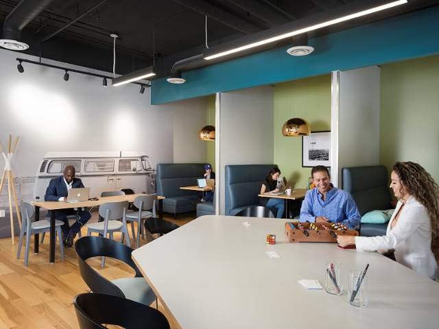 730 Arizona Ave in Santa Monica