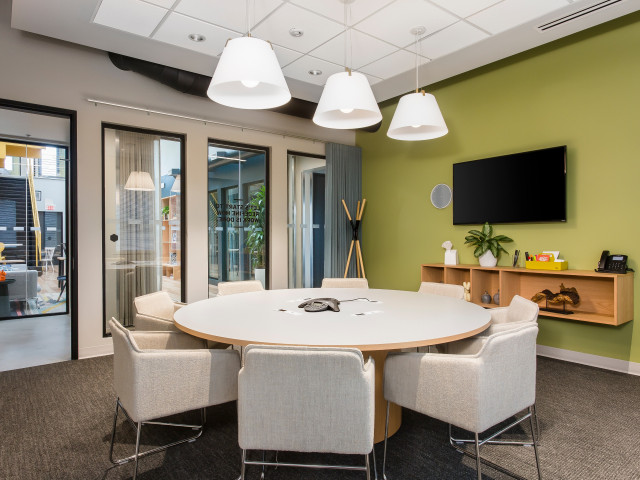 730 Arizona Ave in Santa Monica