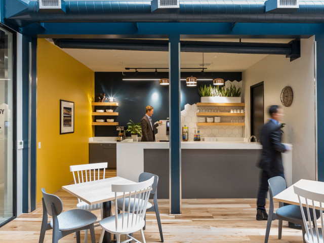 730 Arizona Ave in Santa Monica