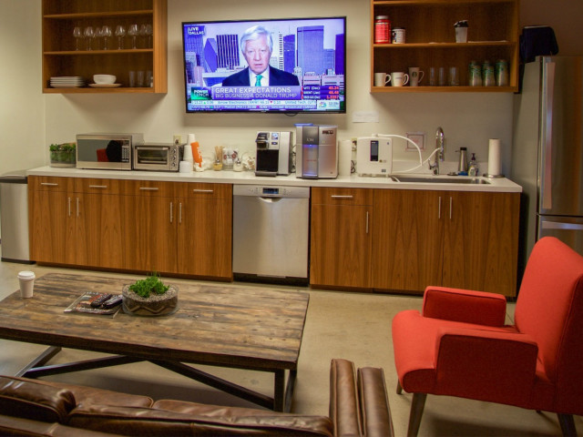 120 Newport Center Dr, Newport Beach, CA 92660, US in Newport Beach