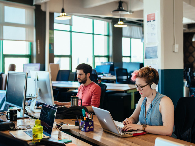 555 W 5th St in Los Angeles