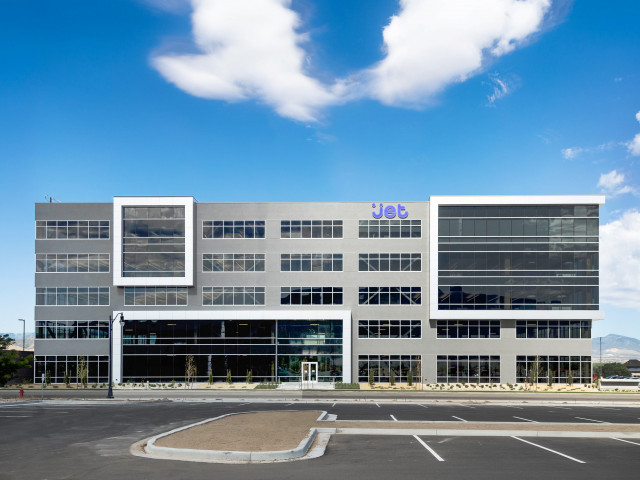 12884 S Frontrunner Blvd in Draper