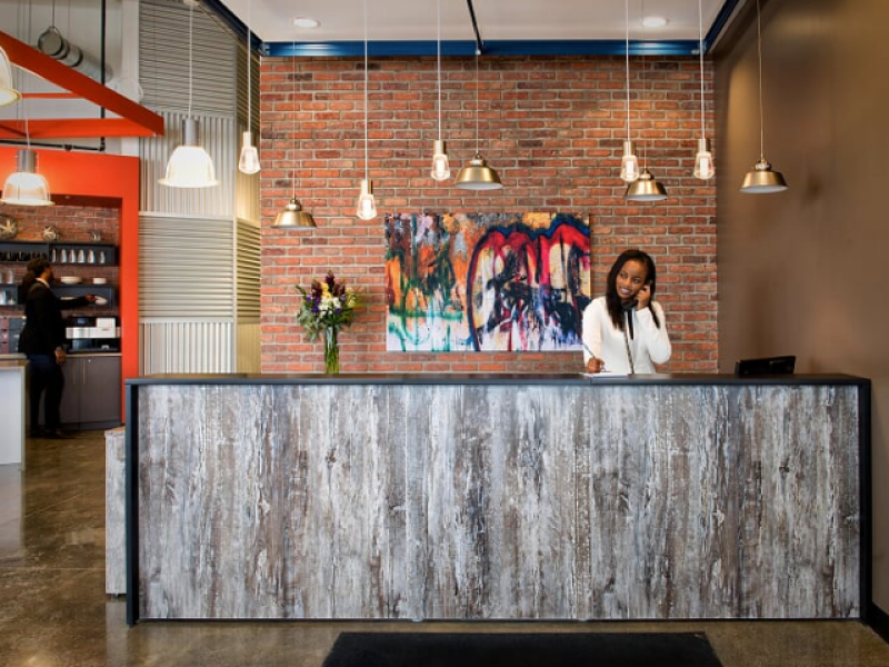 21 King St W Hamilton