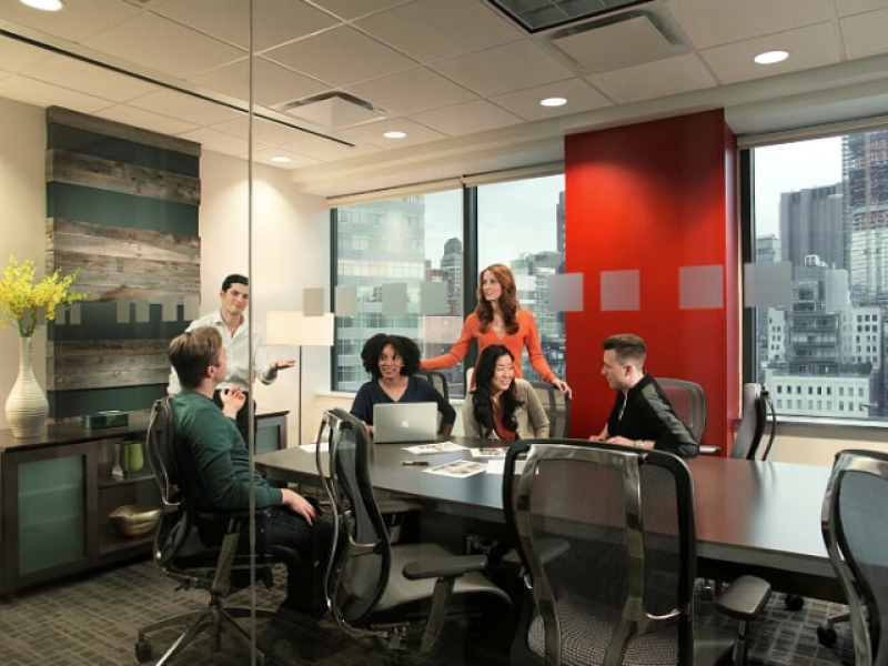 21 King St W Hamilton