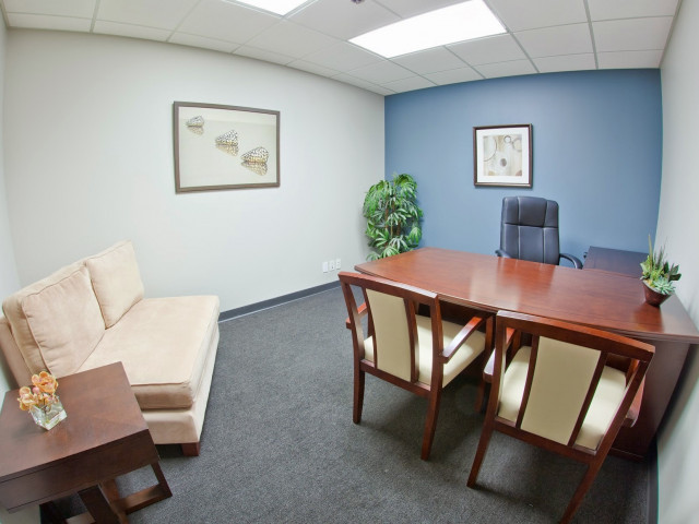 5150 E Pacific Coast Hwy in Long Beach