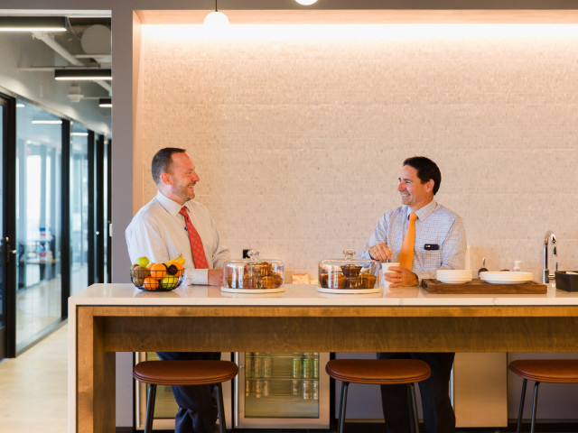 909 Davis St in Evanston