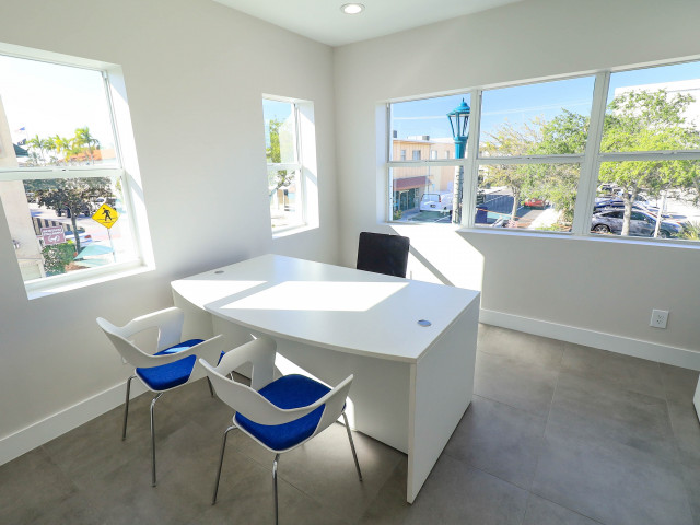 631 Lucerne Ave in Lake Worth