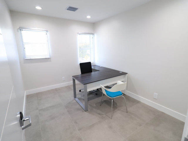 631 Lucerne Ave in Lake Worth