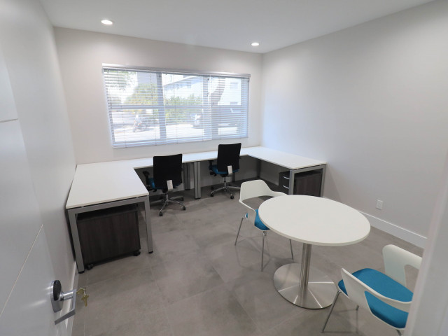 631 Lucerne Ave in Lake Worth