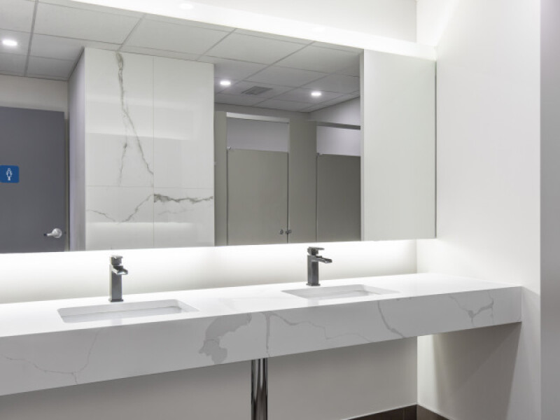 224 Esplanade W in North Vancouver