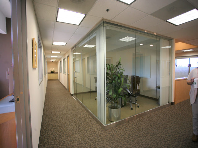 260 Newport Center Dr in Newport Beach