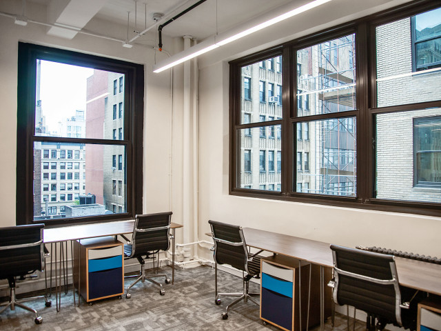 251 W 30th St in New York