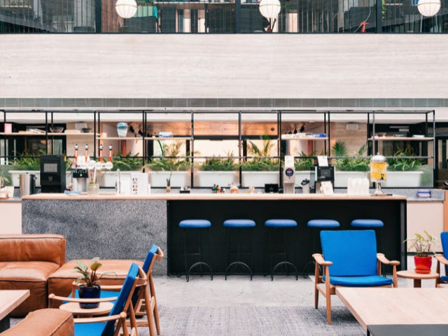 3200 Park Center Dr in Costa Mesa