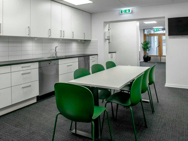 680 E Colorado Blvd in Pasadena