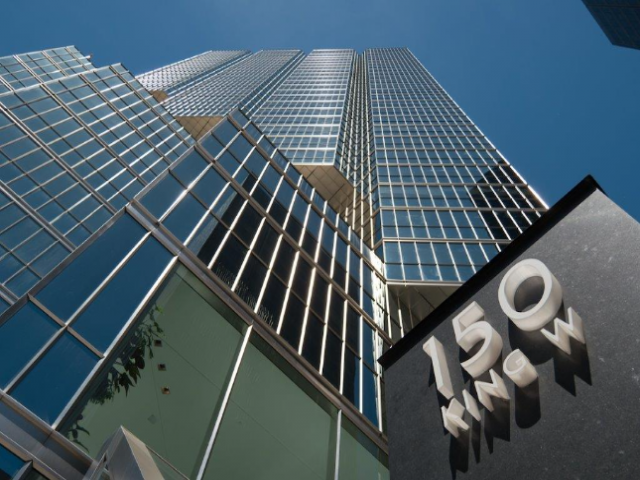 150 King St W in Toronto