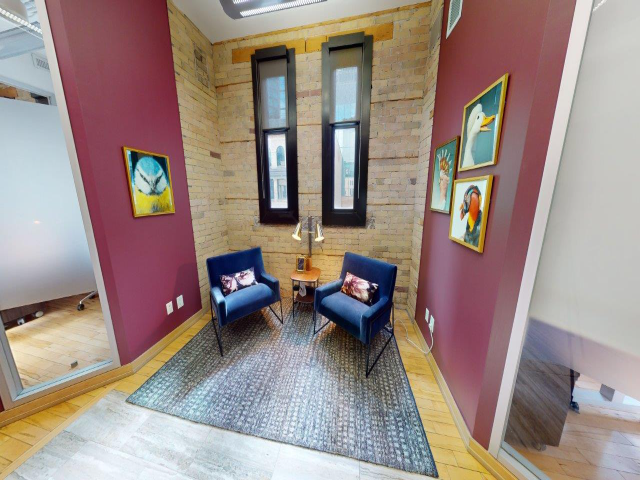 140 Yonge St in Toronto