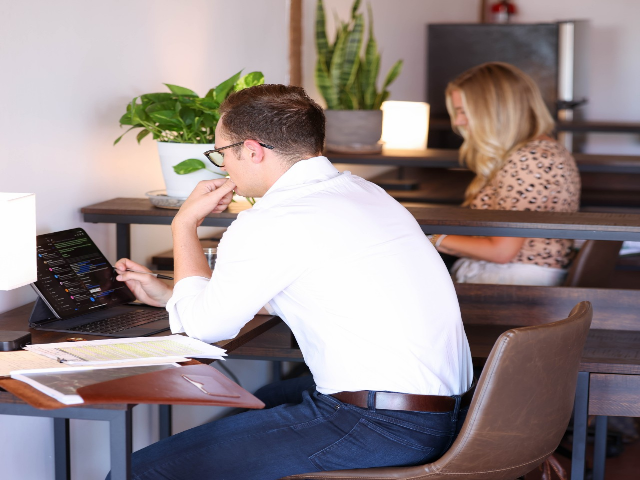 638 Main St in Ramona