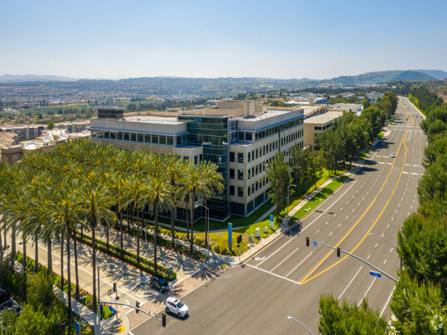 120 Vantis Dr. in Aliso Viejo