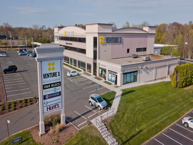 98 Lower Westfield Rd in Holyoke