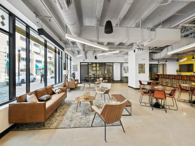 100 E Pine St in Orlando