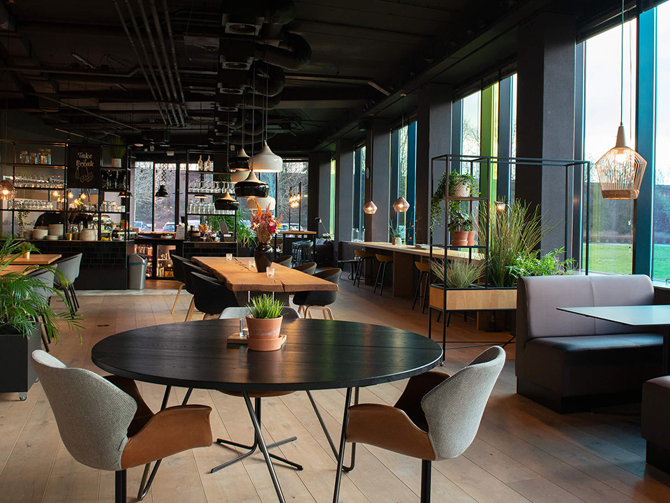 Zwartewaterallee 44-54 in Zwolle