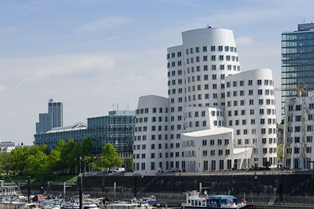 Neuer Zollhof in Düsseldorf