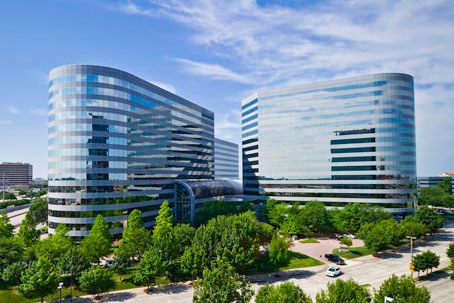 Colonnade in Addison