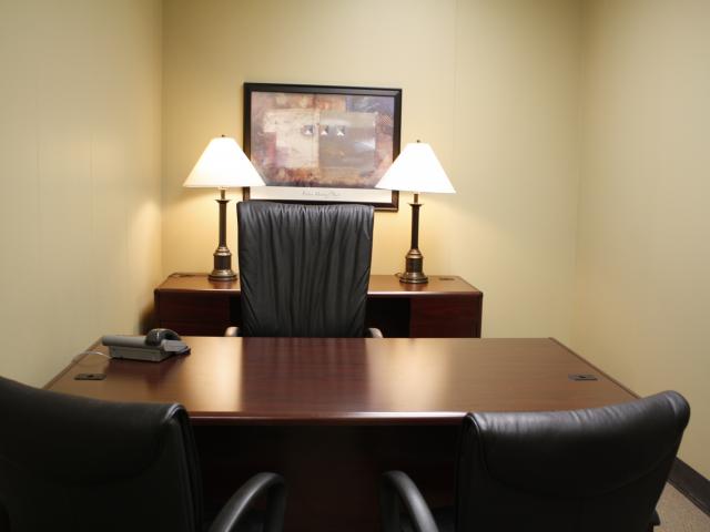 12 Greenway Plaza in Houston