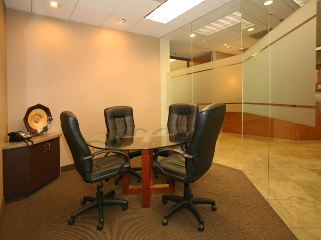 7700 Irvine Center Dr Irvine