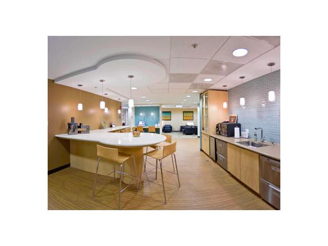 1560 Sawgrass Corporate Pkwy in Sunrise