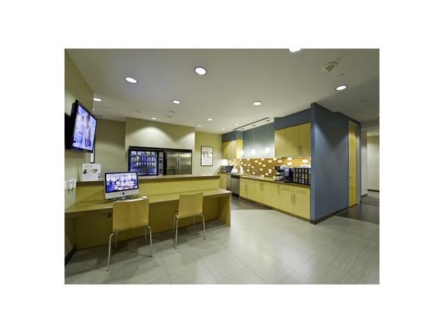 450 North Brand Boulevard in Glendale