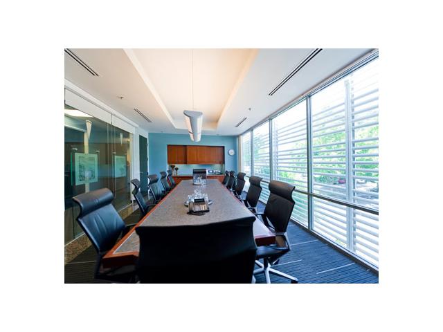 333 University Ave in Sacramento