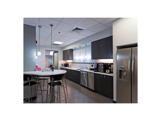 333 University Ave in Sacramento