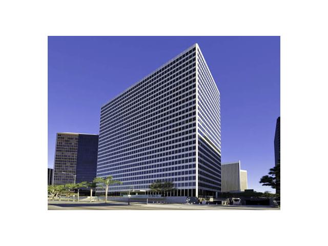 1800 Century Park E in Los Angeles