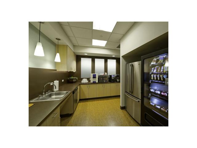 1800 Century Park E in Los Angeles