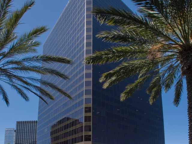 1800 Century Park E in Los Angeles