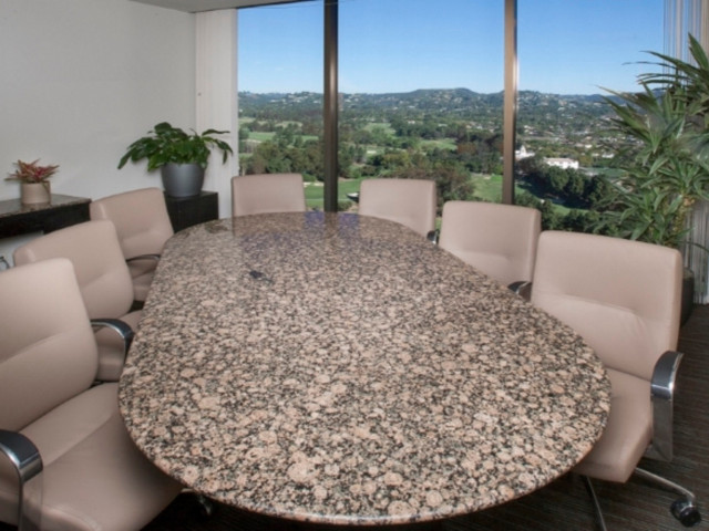 1800 Century Park E in Los Angeles