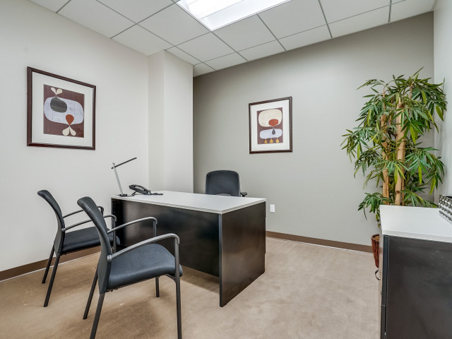 1800 Century Park E in Los Angeles