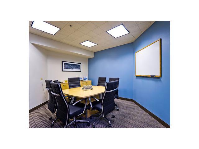 980 North Michigan Avenue in Chicago