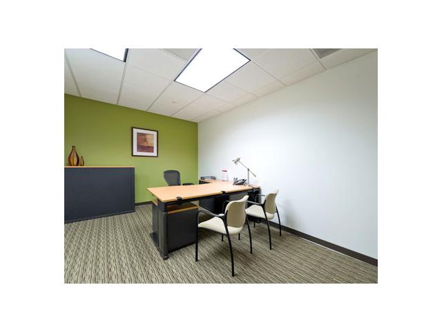 1800 Pembrook Drive in Orlando