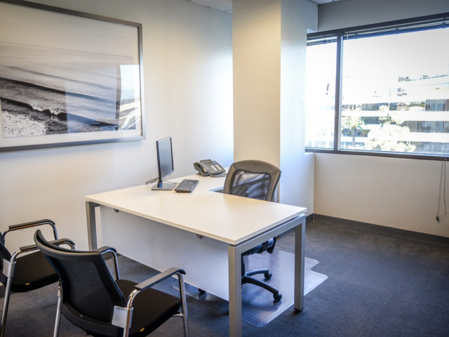 1500 Rosecrans Ave. in Manhattan Beach