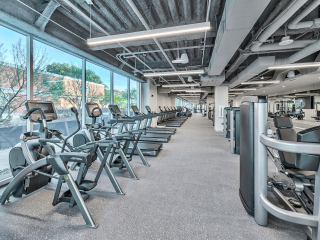 4925 Greenville Avenue Dallas