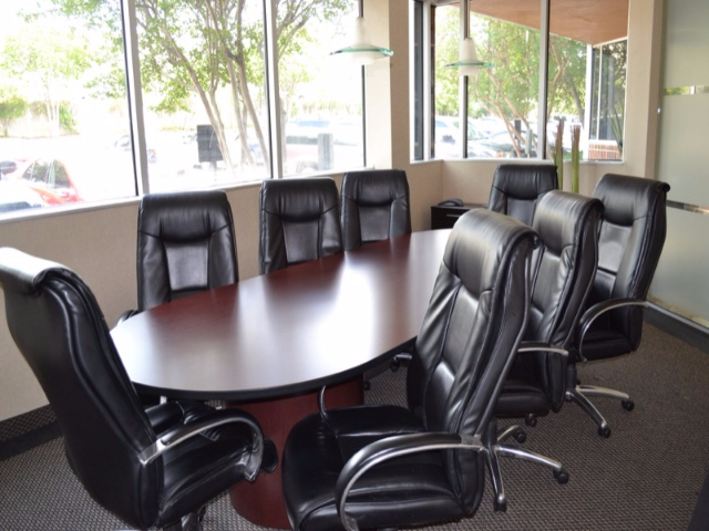 1701 W Northwest Hwy in Grapevine