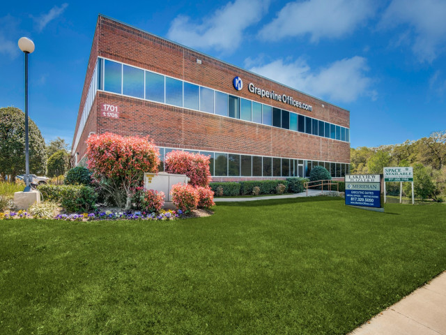 1701 W Northwest Hwy in Grapevine