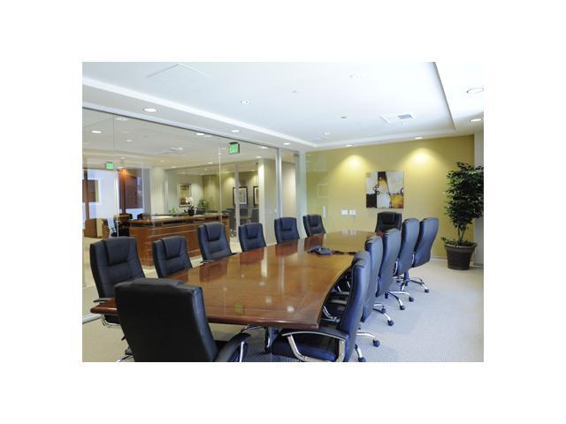 2625 Townsgate Rd in Thousand Oaks