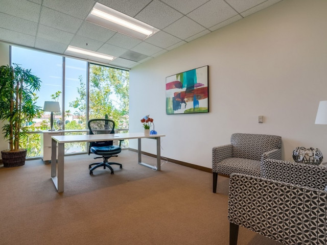 2625 Townsgate Rd in Thousand Oaks