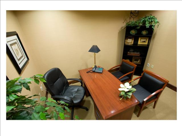 4860 Cox Road in Glen Allen