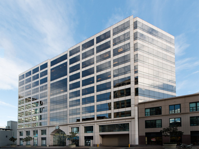 1300 Clay St in Oakland